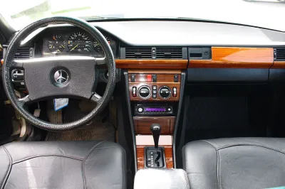 E 230